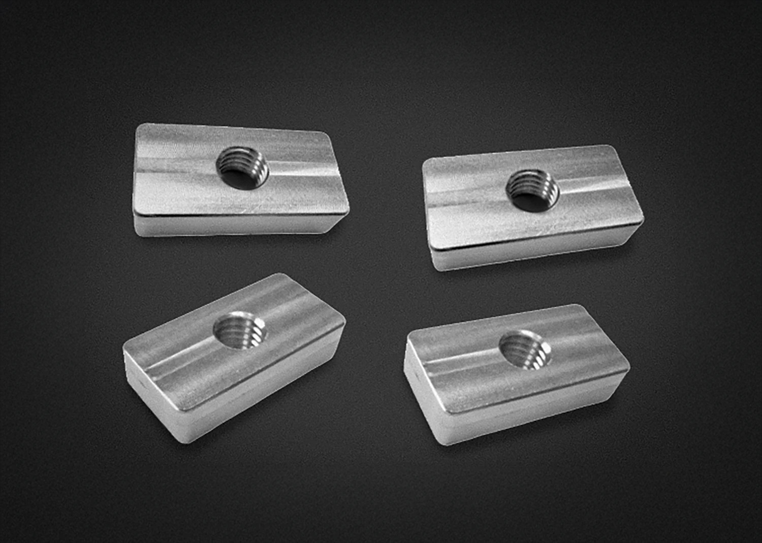 Plate nuts included