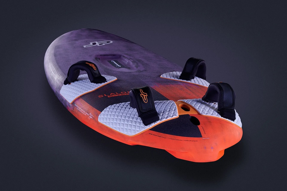COMPACT CONCEPT